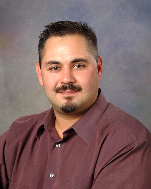 Headshot of Robert Welch