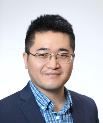Headshot of Justin Han