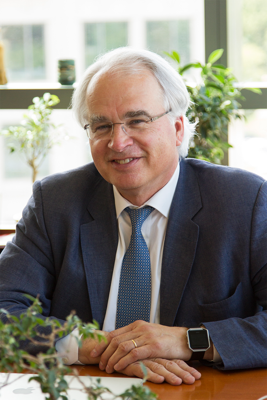 Headshot of Stephen Chanock