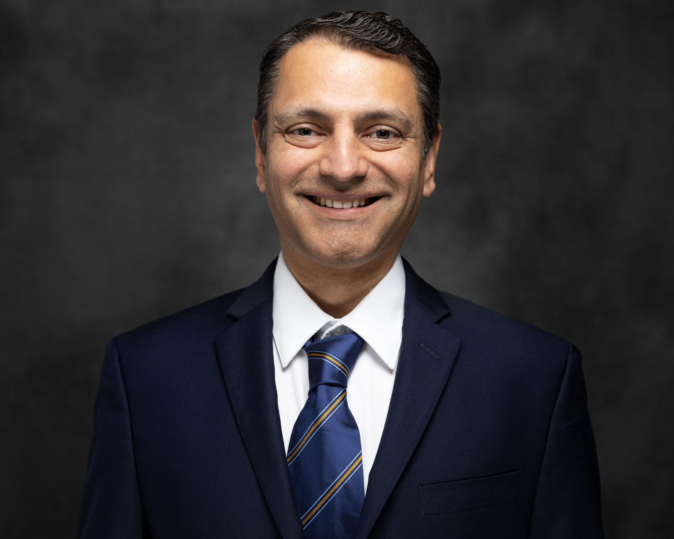 headshot of Hemang Parikh