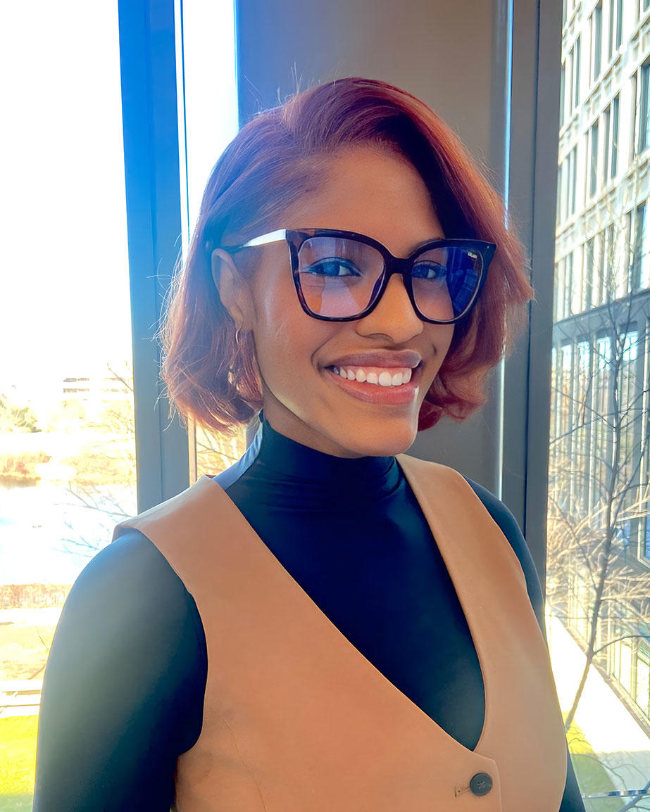 Quiera Booker is in the Integrated Tumor Epidemiology Branch