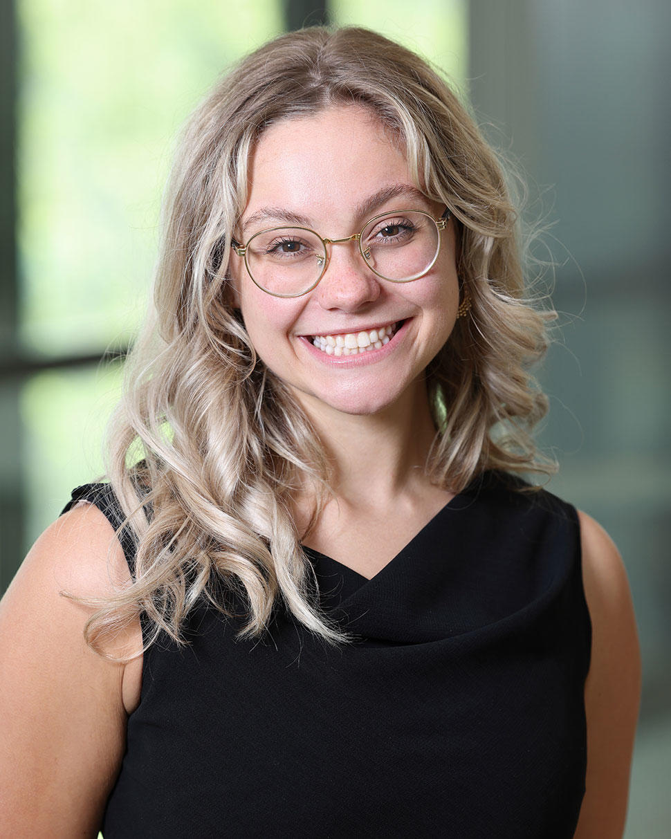 Kara Barnao is a postbaccalaureate fellow. 