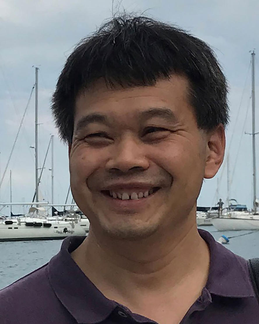 Jinhu Yin is a biologist in the Choi Lab
