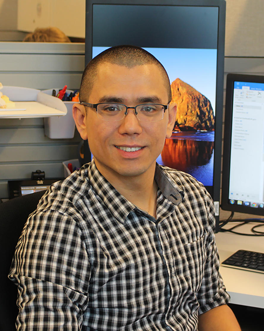Headshot of Stephen Hartley