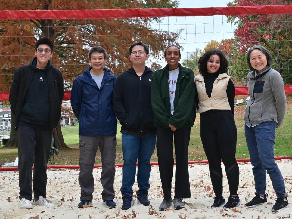 photograph of Choi lab members after playing badminton. 