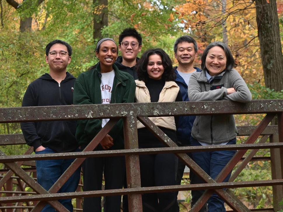 photograph of Choi lab members enjoying fall colors