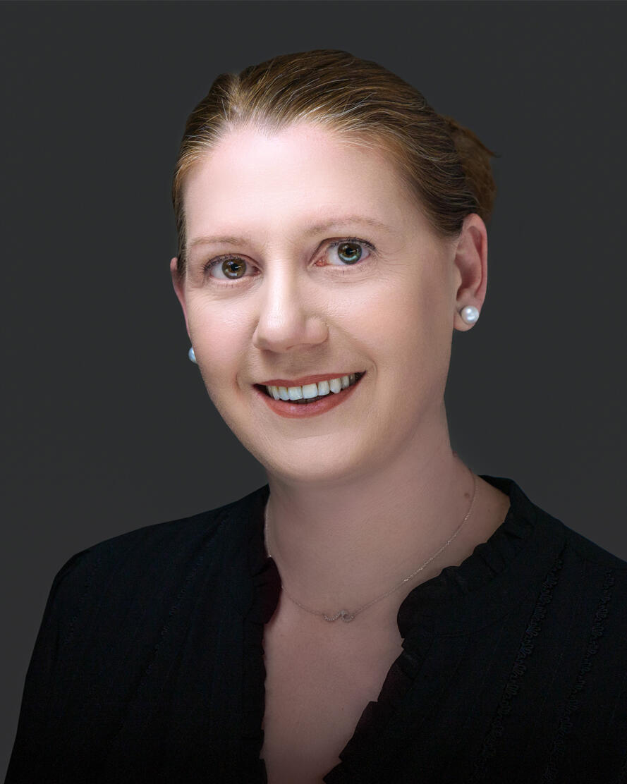 Amanda Black Headshot