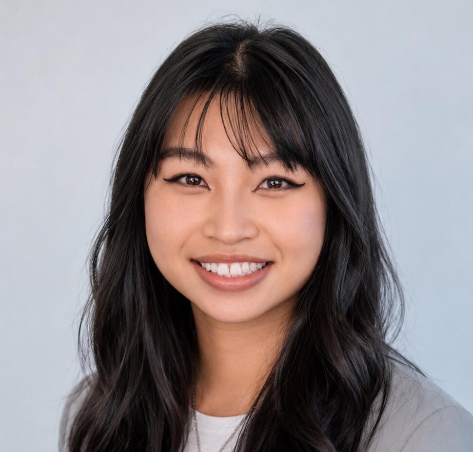 Angelina Cho Headshot