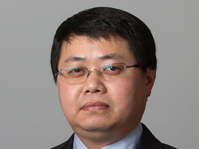 Headshot of Jianxin Shi