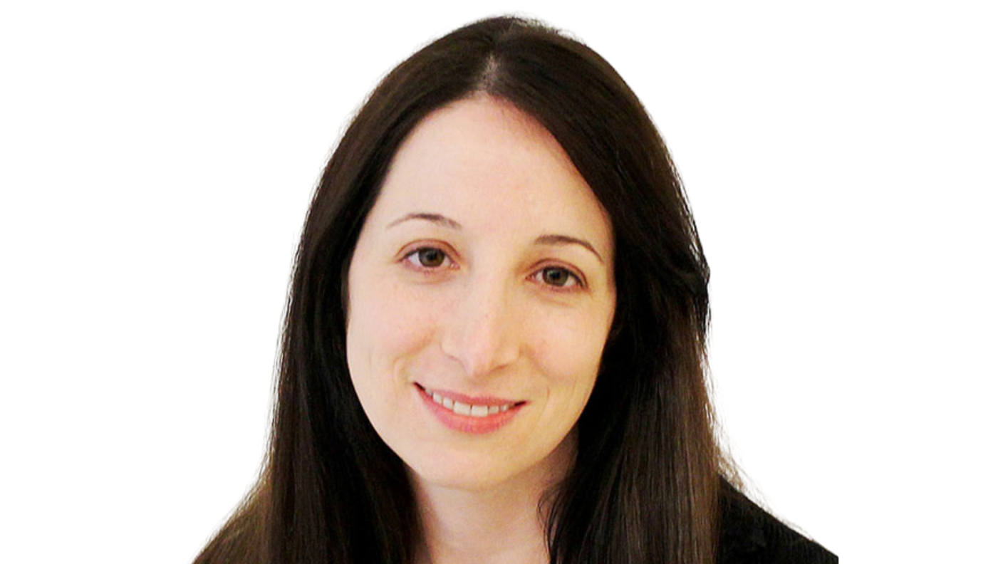 Headshot of Elizabeth Cahoon