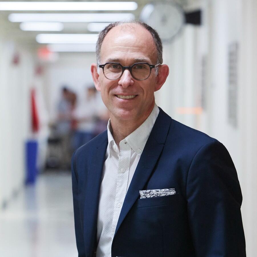 Pete Kraft is Director of the Trans-divisonal Research Program in DCEG