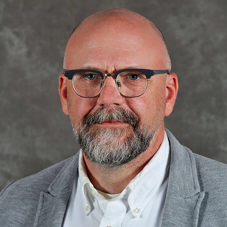 Headshot of Christian Abnet