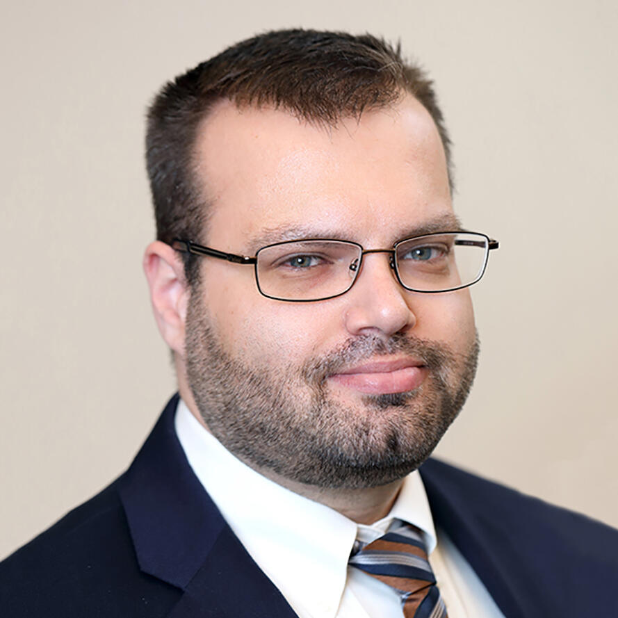 Headshot of Matthew Mille