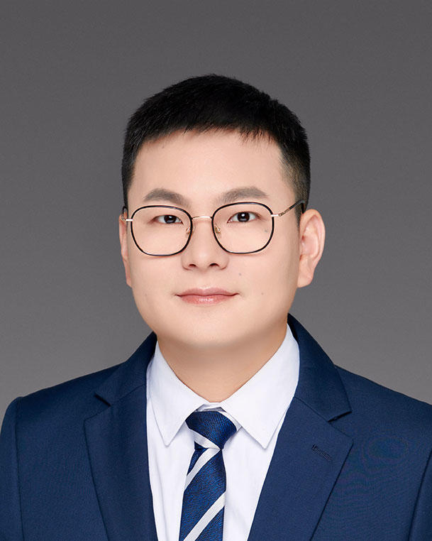 Tongwu Zhang is an Earl Stadtman investigator in the Biostatistics Branch.