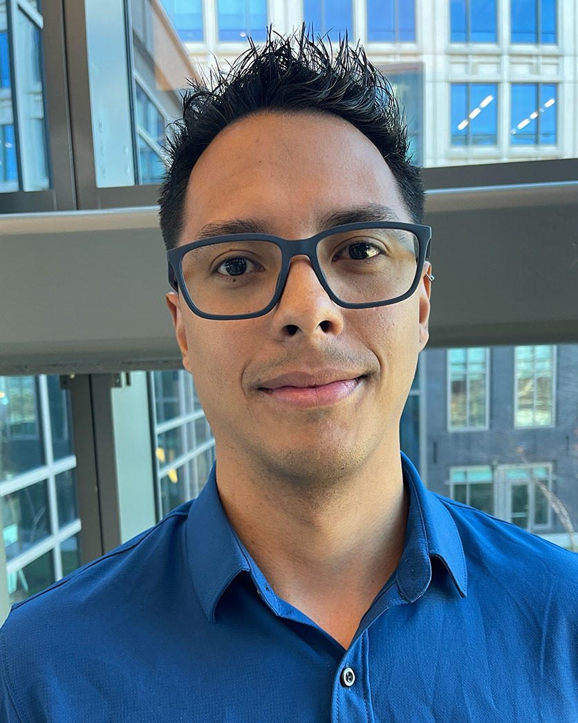 Giovanny Herrera Ossa is a postdoctoral fellow in the Metabolic Epidemiology Branch.
