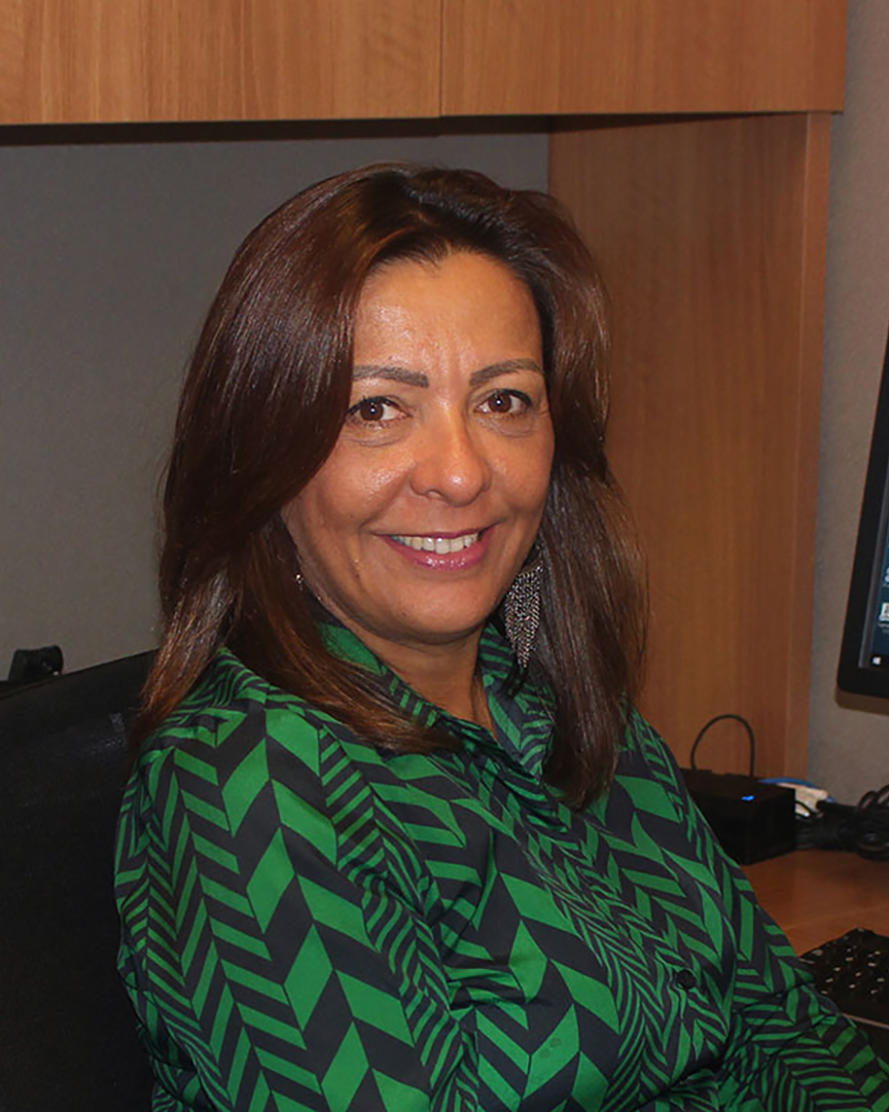 Headshot of Lene Veiga