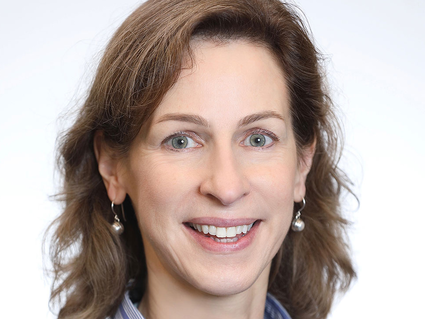 Headshot of Jackie Lavigne